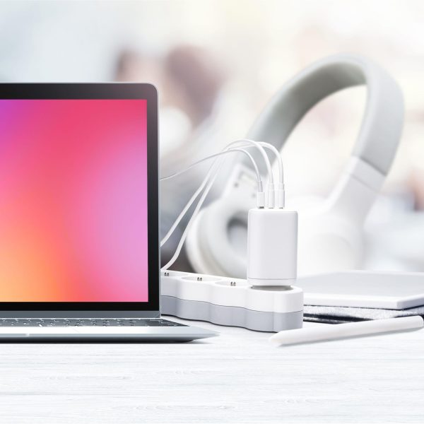 Kućni punjač Forcell GaN 65W, 2x USB type C, 1x USB A - 3A with PD and Quick Charge 4.0 function - Slika 4