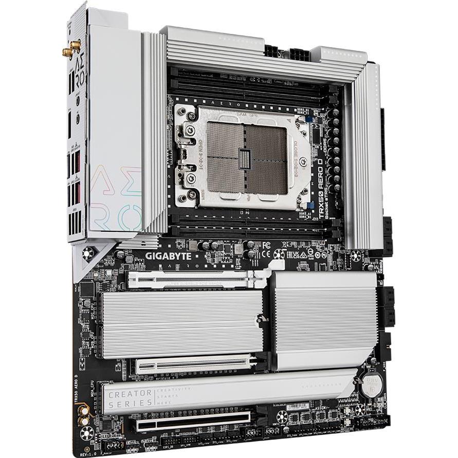 GIGABYTE Mainboard Desktop TRX50 AERO D, AMD Ryzen Threadripper PRO 7000 series/ Ryzen Threadripper 7000 - Slika 2