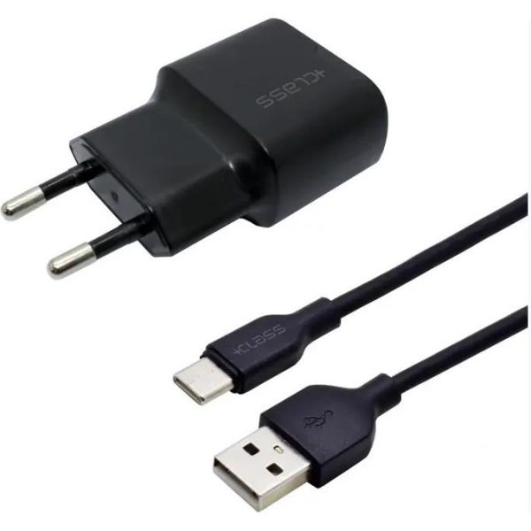 KUĆNI PUNJAČ +CLASS USB 2.1A 10W +USB KABEL TIP C CRNI BULK