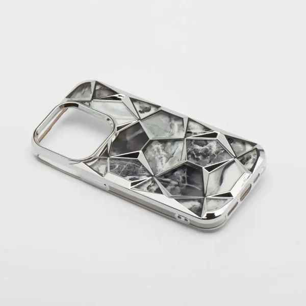 Maskica TWINKI IPHONE 16 silver