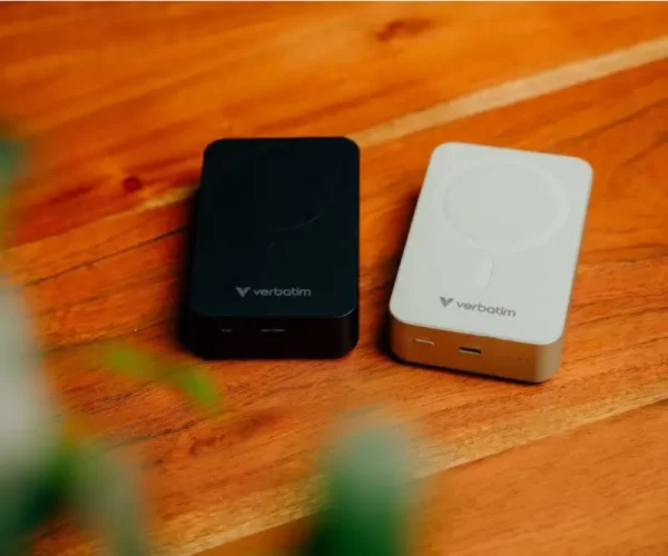 Verbatim Charge 'n' Go Essentials 20000mAh Powerbank Magnetic Wireless 15/35W, crni - Slika 5