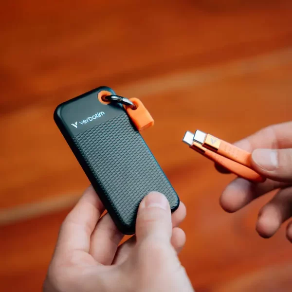 Verbatim Pocket 1TB SSD vanjski disk, USB 3.2 Gen2, Black/Orange - Slika 2