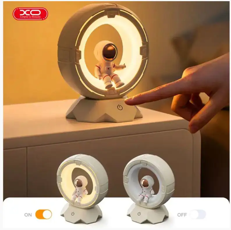 LAMPA STOLNA U OBLIKU KRUGA XO S FIGUROM ASTRONAUTA 1200mAh OZ12 BIJELA - Slika 2