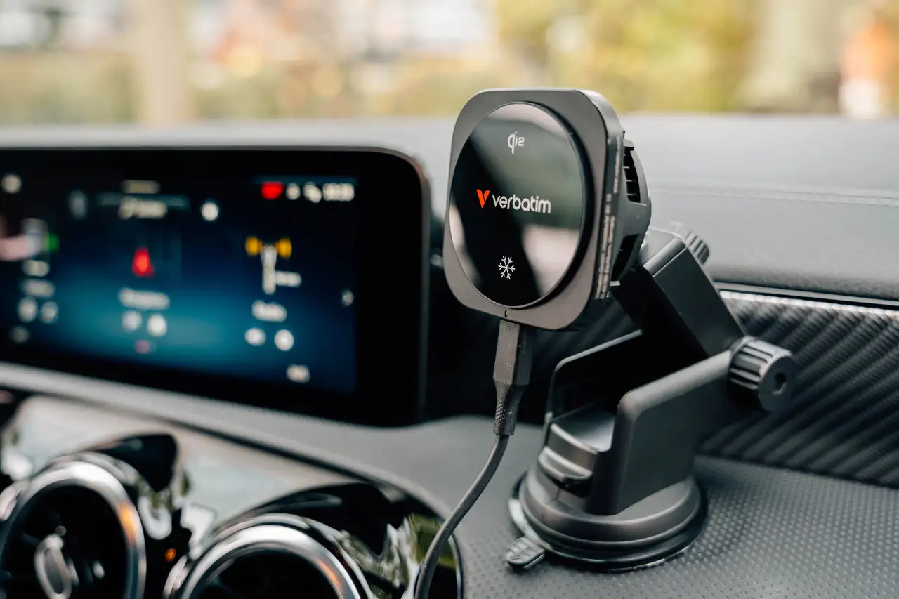 Verbatim Charge 'n' Drive Qi2 magnetski bežični auto punjač